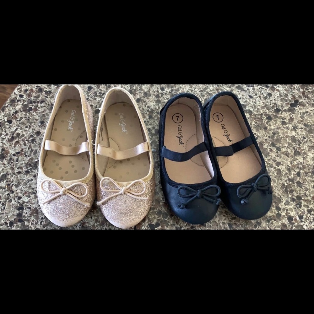 Toddler flat shoes